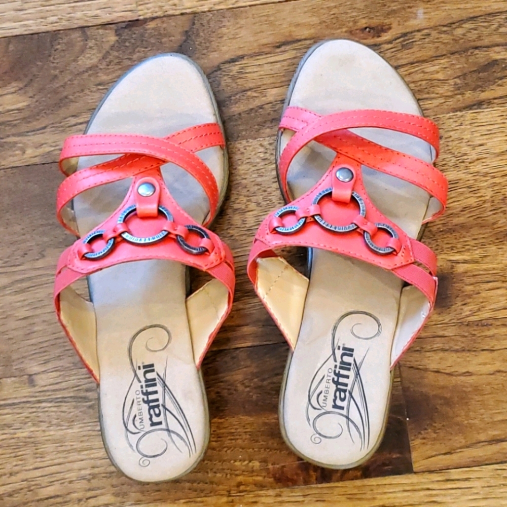 Umberto Raffini womens leather slides size 7.5